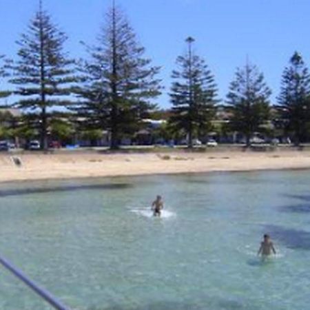 Port Lincoln Holiday Apartments 外观 照片